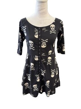 Betsey Johnson Black Skull Fit and Flare dress L